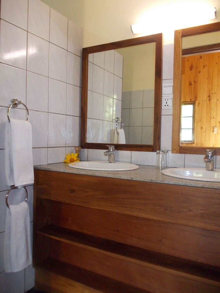Bed & Breakfast Thitaw Lay House B & B