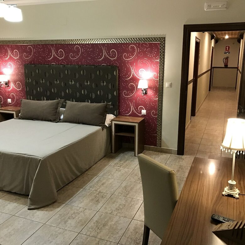 Hostal Rural Los Girasoles De Iniesta