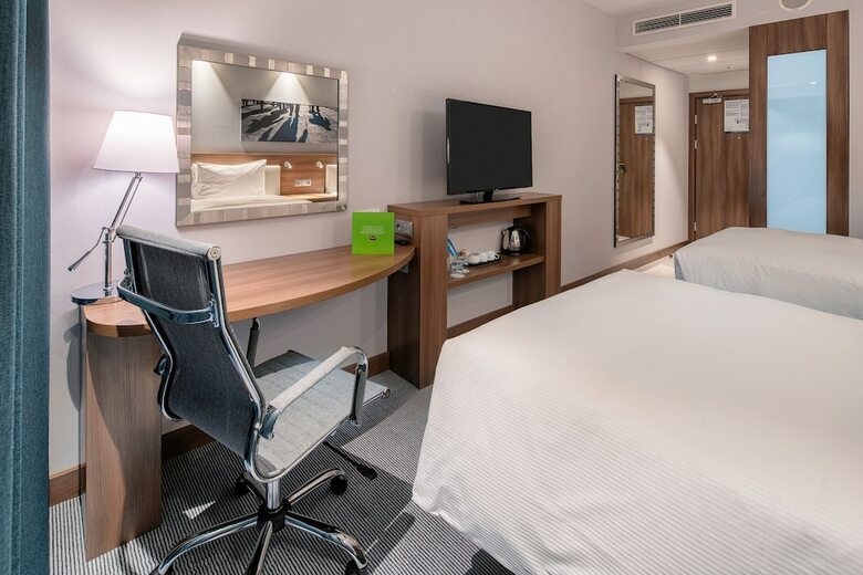 Hotel Hampton By Hilton Warsaw Mokotow