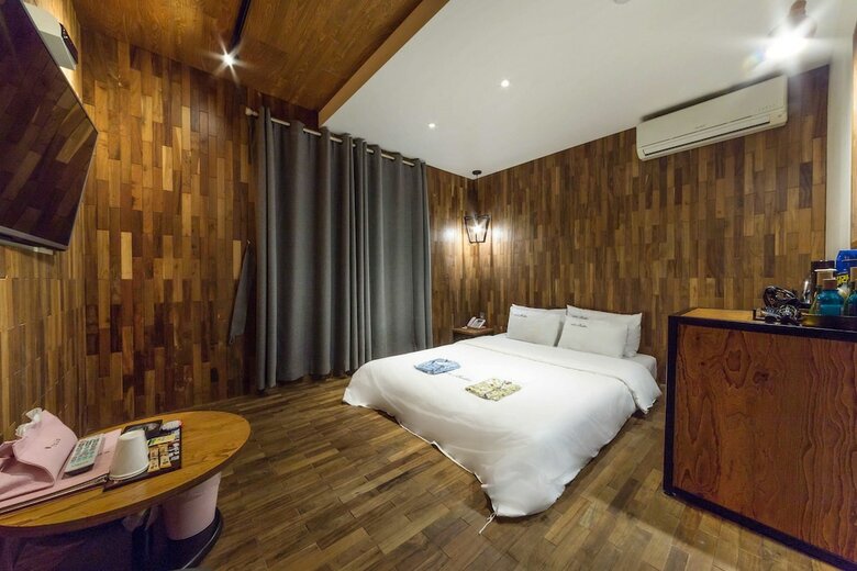 Hotel Bella