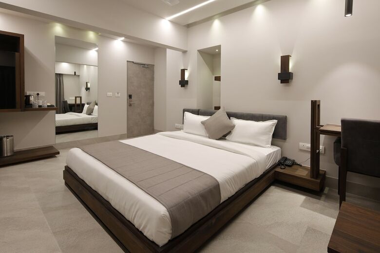 Hotel Carrefour
