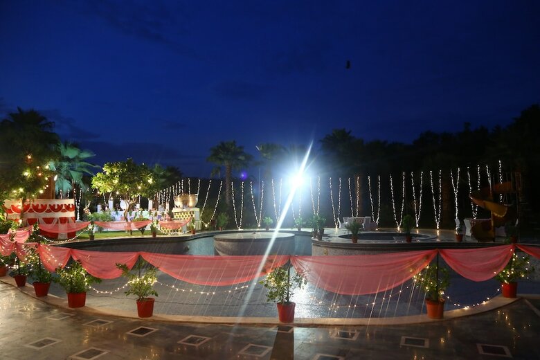 Hotel Magsons Resorts
