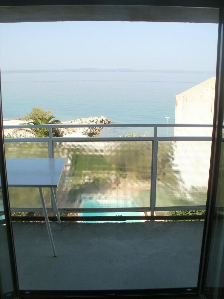 Beach Apartments Toni