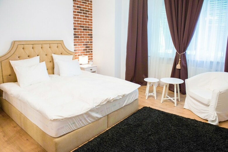 Hotel Kristen House