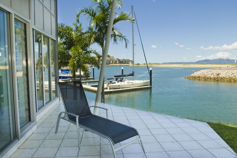 Magnetic Docks Townhouse 1