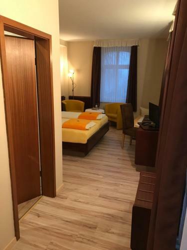 Hotel Sch�ne Aussicht