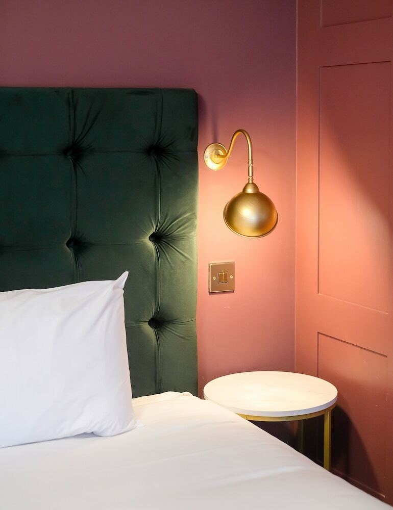 Lock & Key Hotel