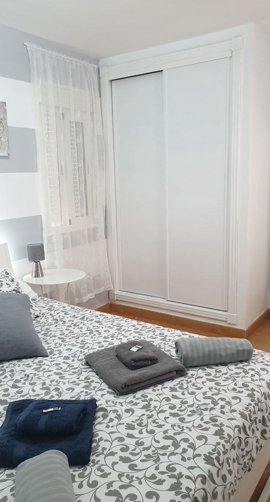 Italian Style 2 Bedrooms Apartment