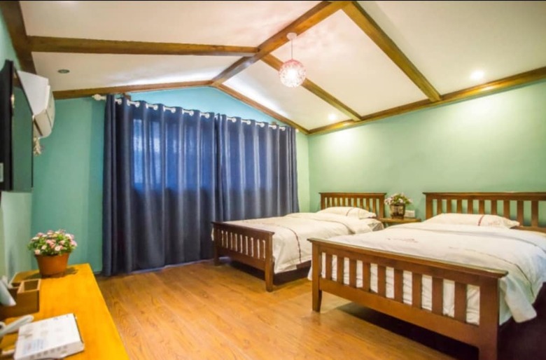 Hostal Zhangjiajie April Day Hostel