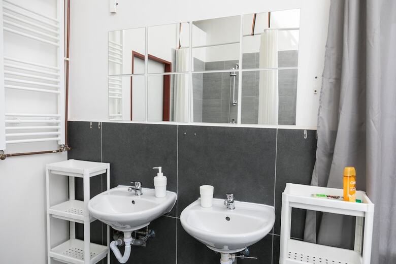 Welcome Apartment On V Tunich