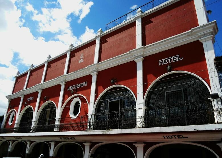 Hotel La Sin Ventura
