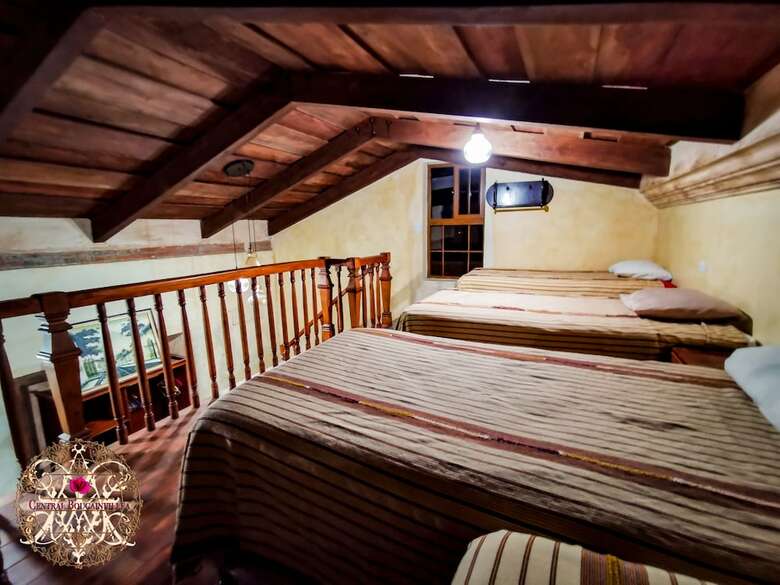 Bed & Breakfast Central Bougainvillea