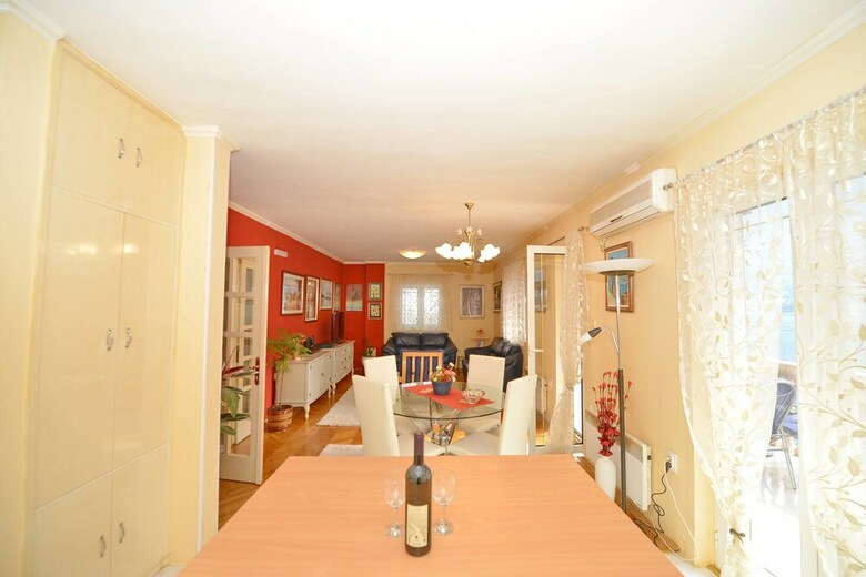 Apartments M&t