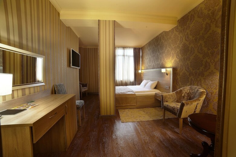 Ka Royal Hotel