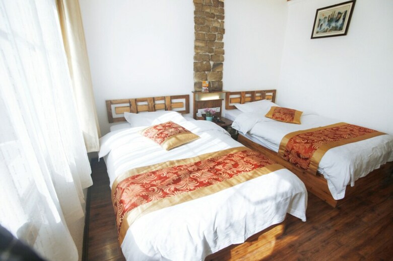 Hostal Destination Youth Hostel