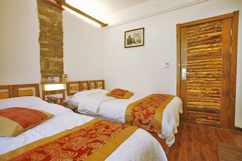 Hostal Destination Youth Hostel