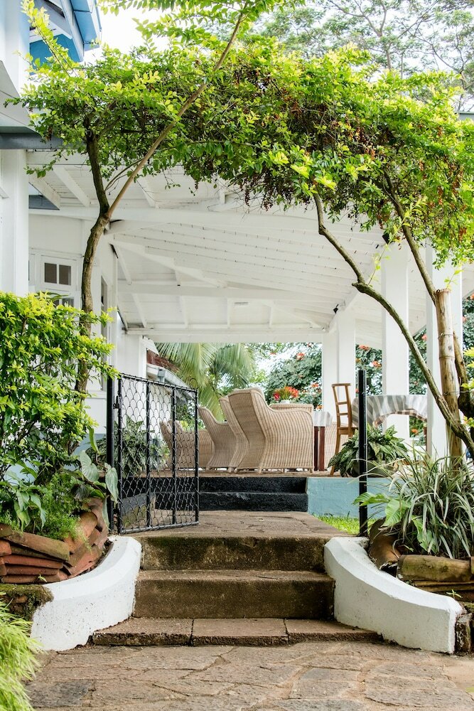 Hotel Ashburnham Estate