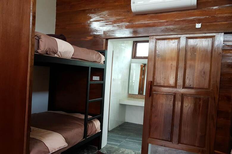 Hostal Slow Life Sabaidee Pai Bed & Breakfast