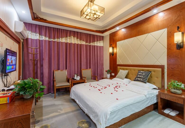 Bed & Breakfast Wuzhen Hundred Paces Boutique Hotel