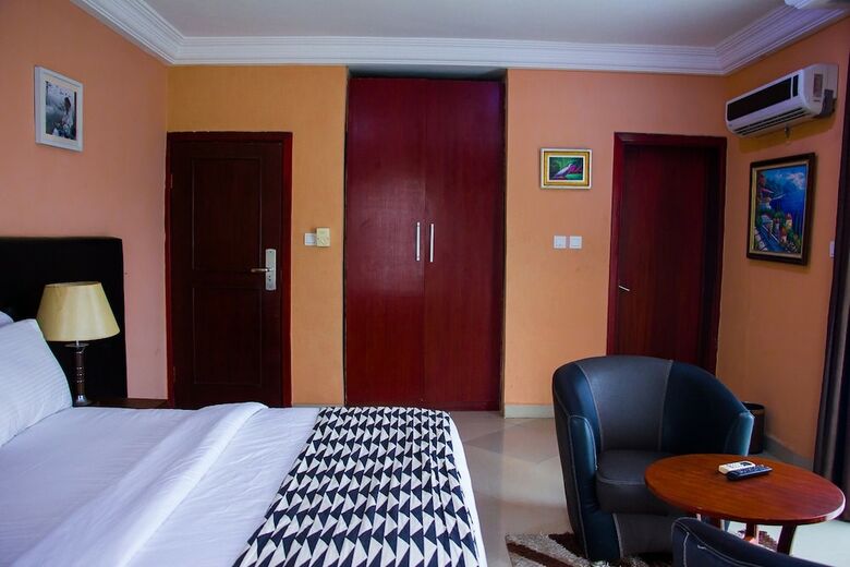 Hotel Chaka Resort & Extension
