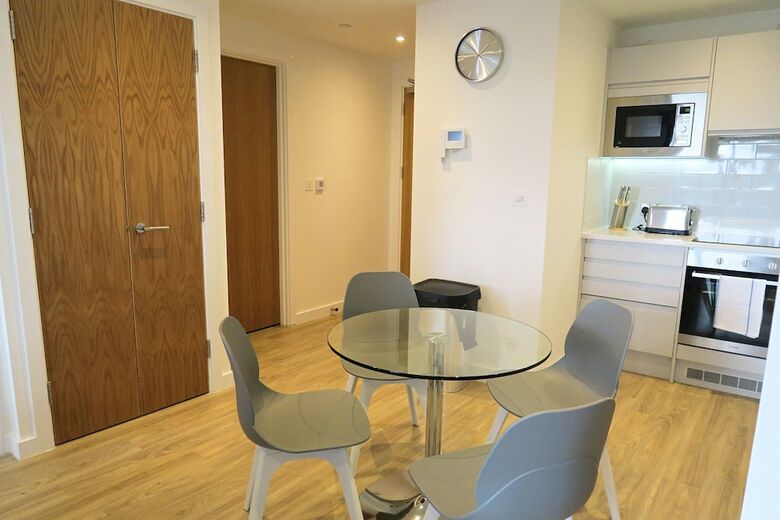 Quay Apartments Manchester