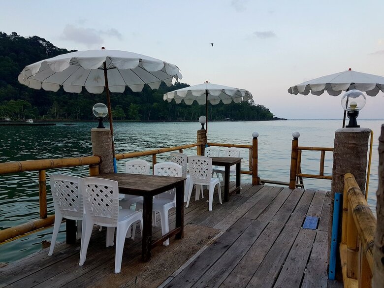 Hotel Bay Yard Hut