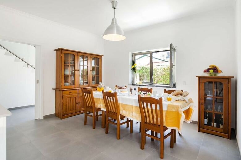 Beachouse - Surf Bed & Breakfast