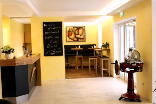 Hotel Brennhaus Behl