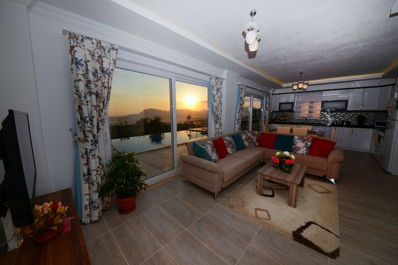 Kal4800 Villa Utku 3 Bedrooms