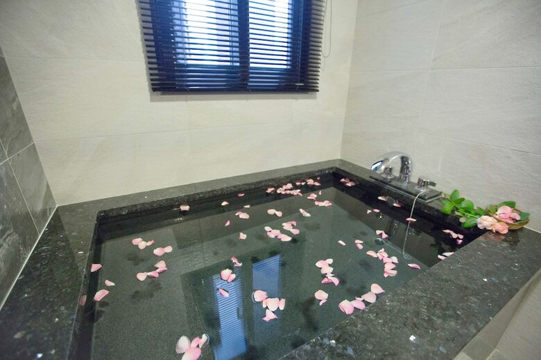 Salmon B&B