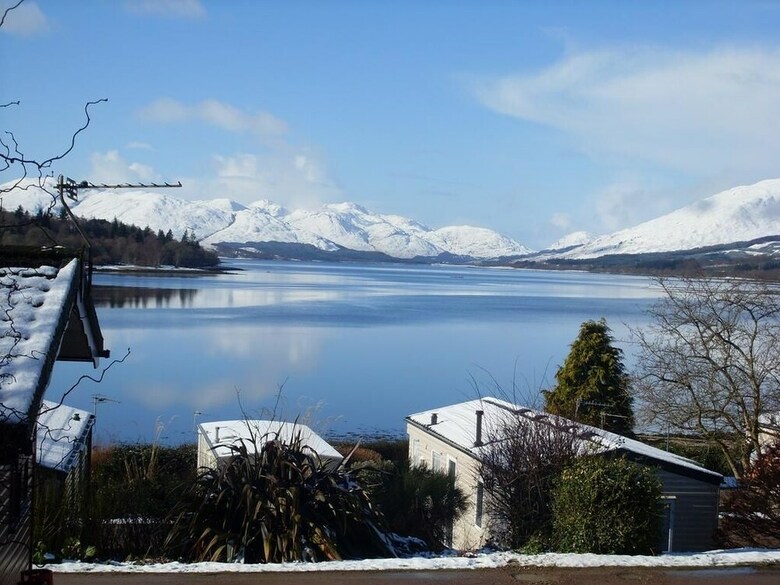 Linnhe Lochside Holidays