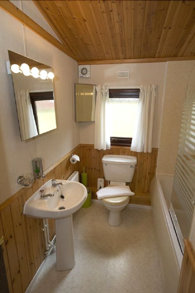Linnhe Lochside Holidays