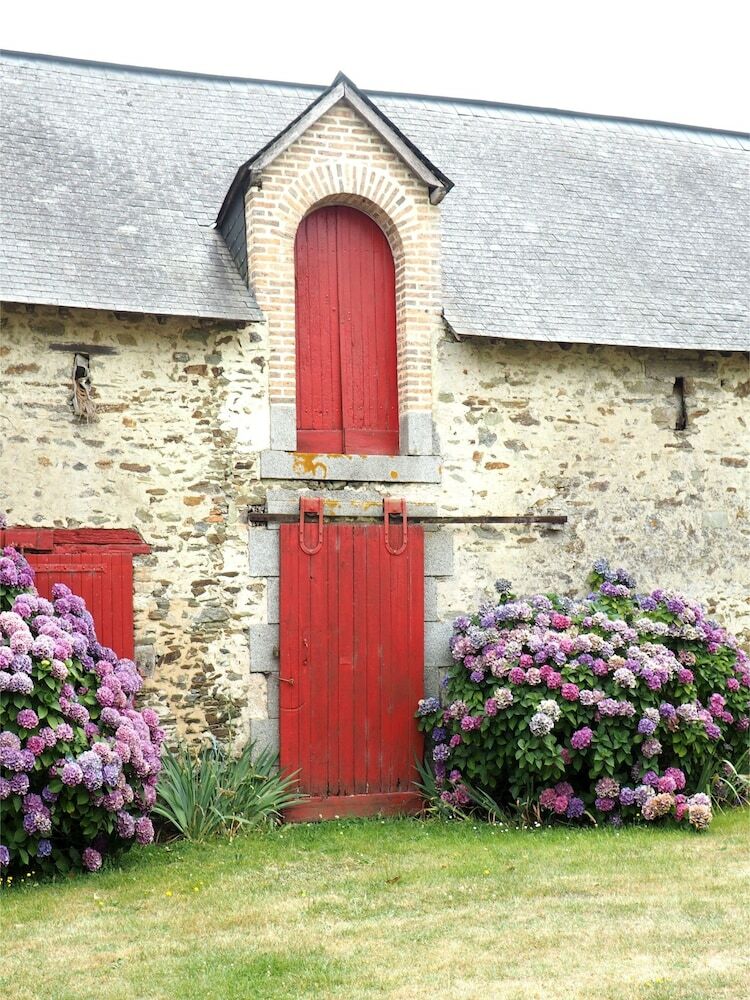 Hotel Les Grands Aulnais