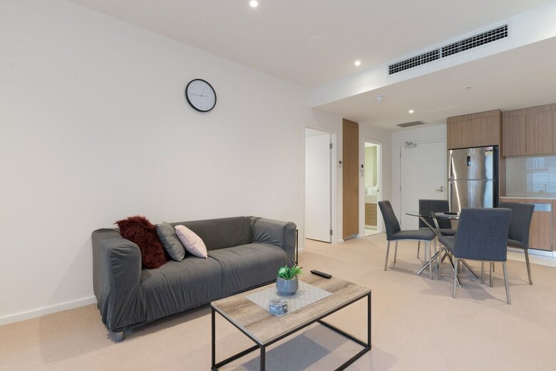 Ther-rich Stunning Cbd Apartments