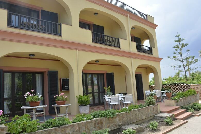 Hotel Summer Residence Bunthe