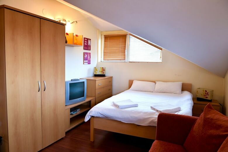 Aparthotel Bojur & Bojurland Apartment Complex