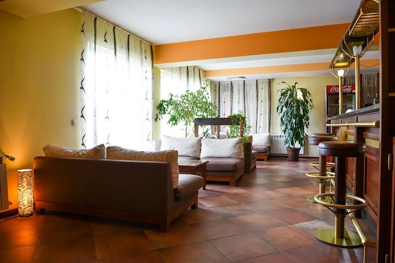 Aparthotel Bojur & Bojurland Apartment Complex