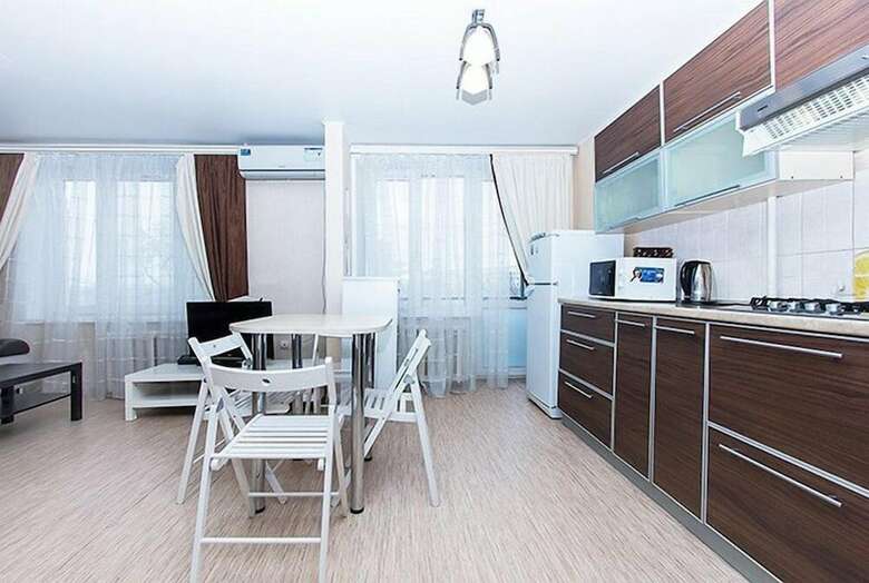 Apartlux Sokol
