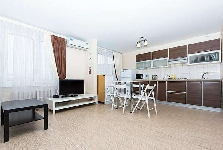 Apartlux Sokol