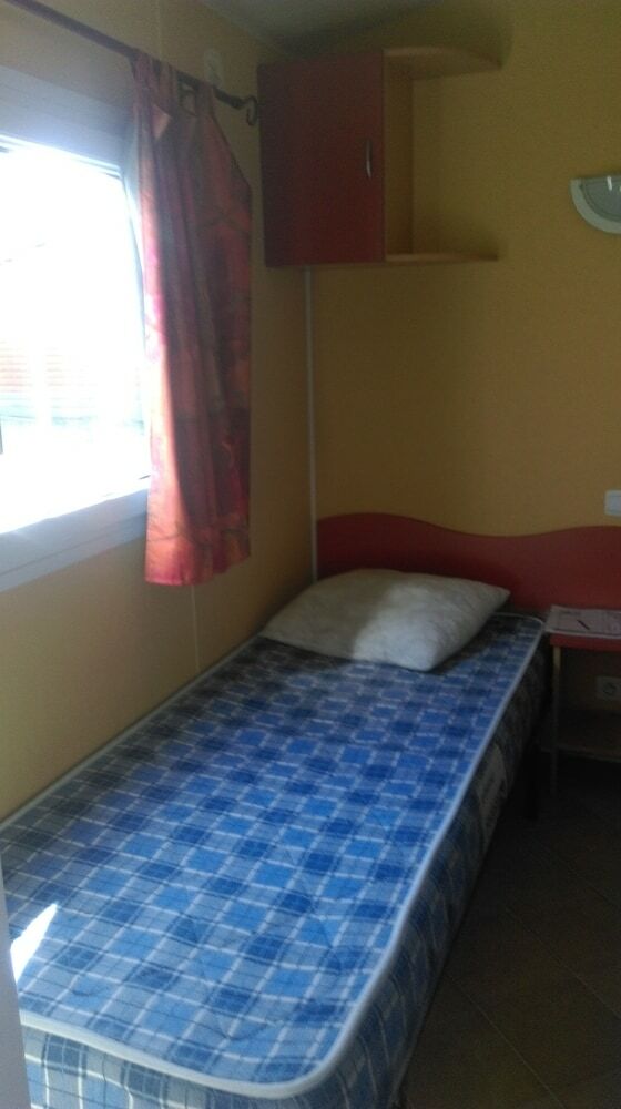 Camping De La Vall�e De L'ain