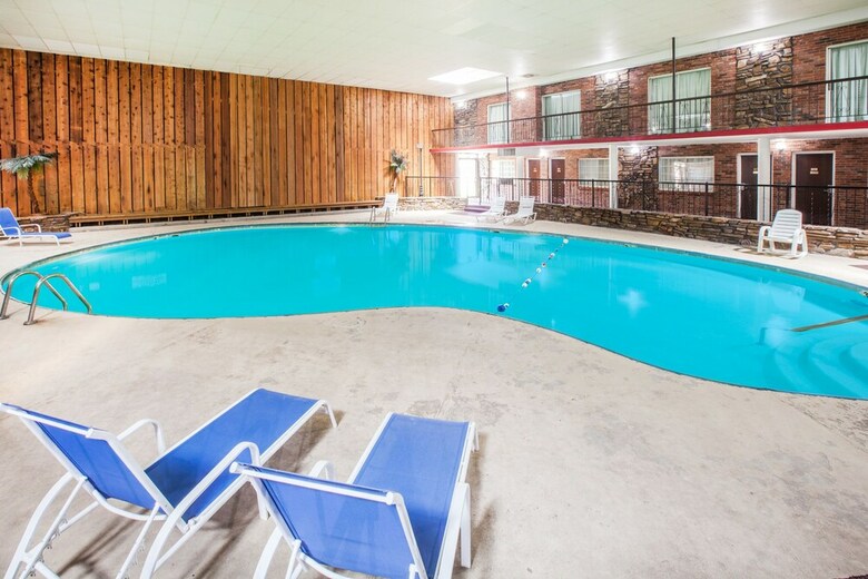 Hotel Ramada By Wyndham Mountain Home
