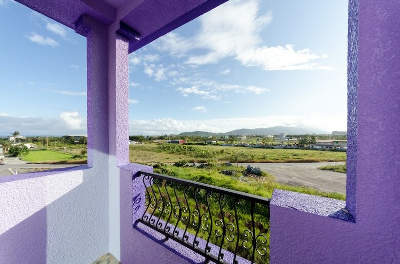 Hotel Sea Breeze B&B