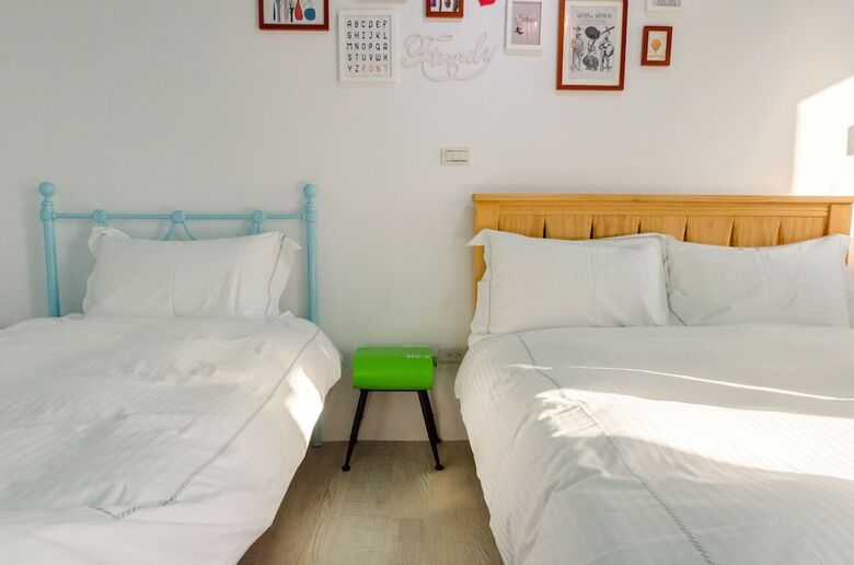Hotel Sea Breeze B&B