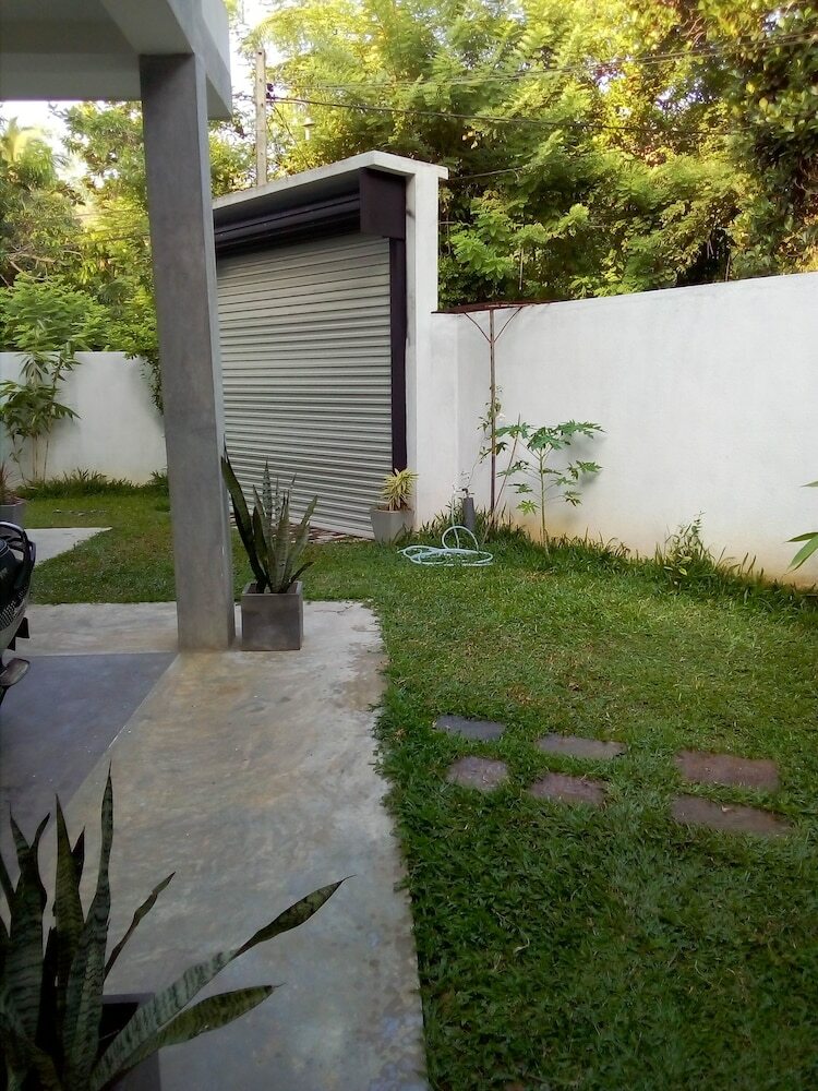New Magnet Villa