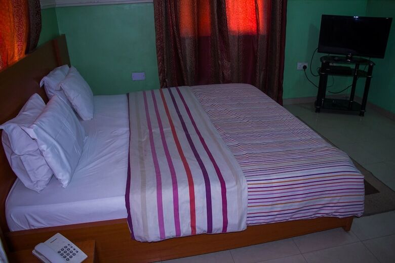 Hotel Vtl Suites