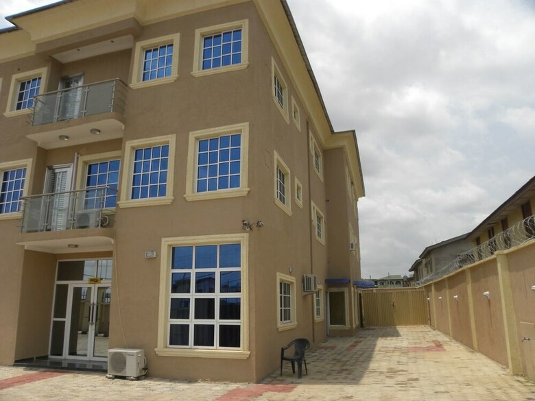 Hotel Grandy Suites