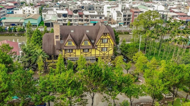 Bed & Breakfast Puli Story House
