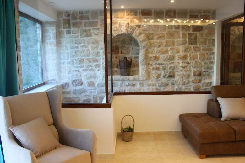 Hotel Apartmani Luka Villa