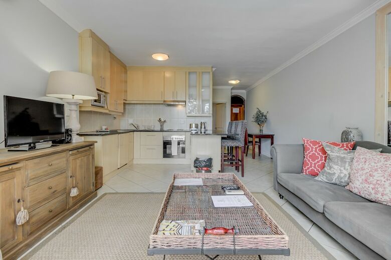 Uniquestay Oudehoek Apartment