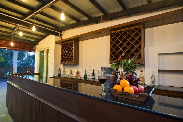 Hotel Seasons Boutique Lodge- Ngapali